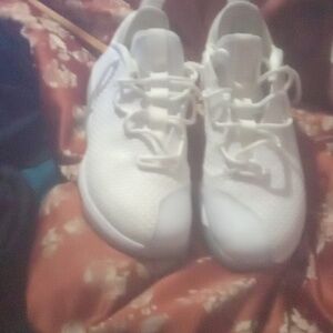 Mens Size 11 lebron xlv